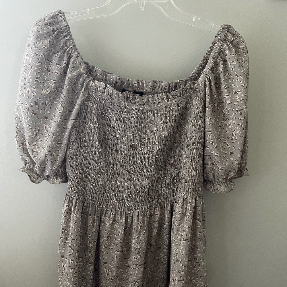 Doe & Rae 3/4 Sleeve Smocked Top